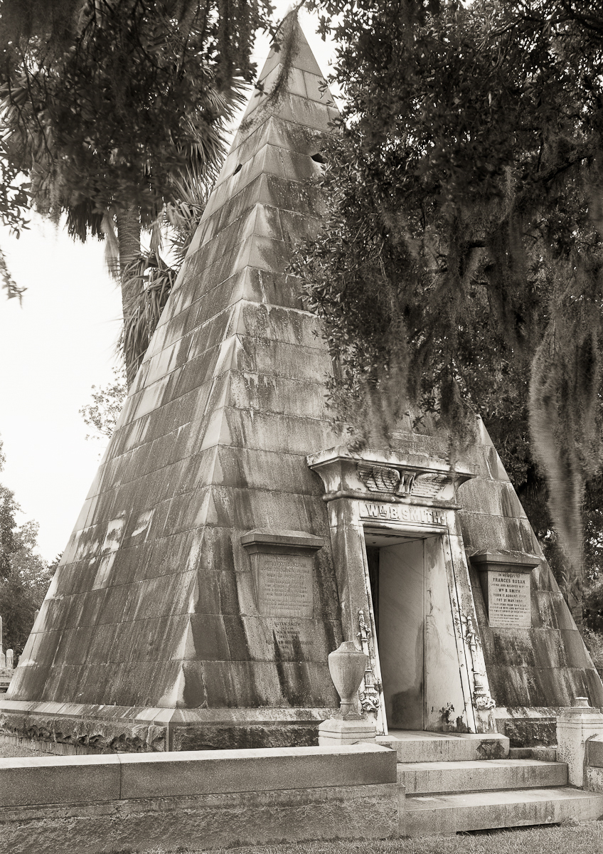 Pyramid Tomb Magnolia, Cemetery, Charleston, SC